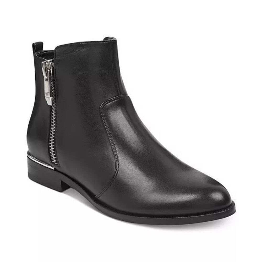 Marc Fisher Rail Ankle Booties black 8.5